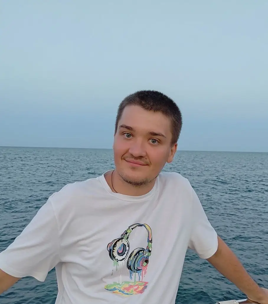 Dmytro Pustovit